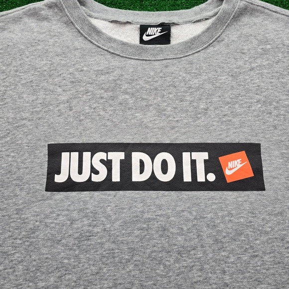 Nike Sweatshirt Mens 2XL Gray Fleece Pullover Just Dot It Retro 928699-063 - Picture 2 of 9